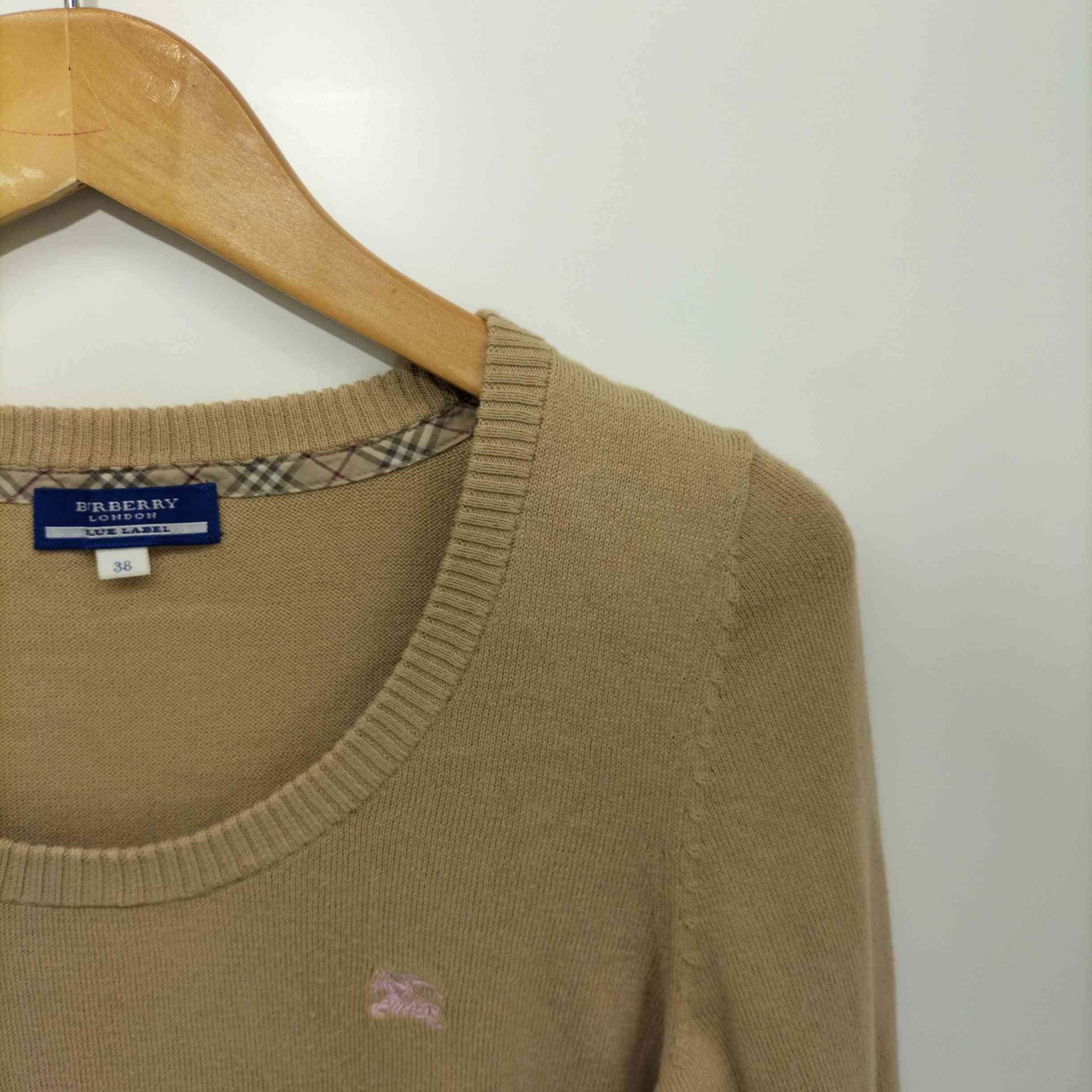 BURBERRY BLUE LABEL(バーバリーブルーレーベル)ロゴ刺繍 クルーネック 