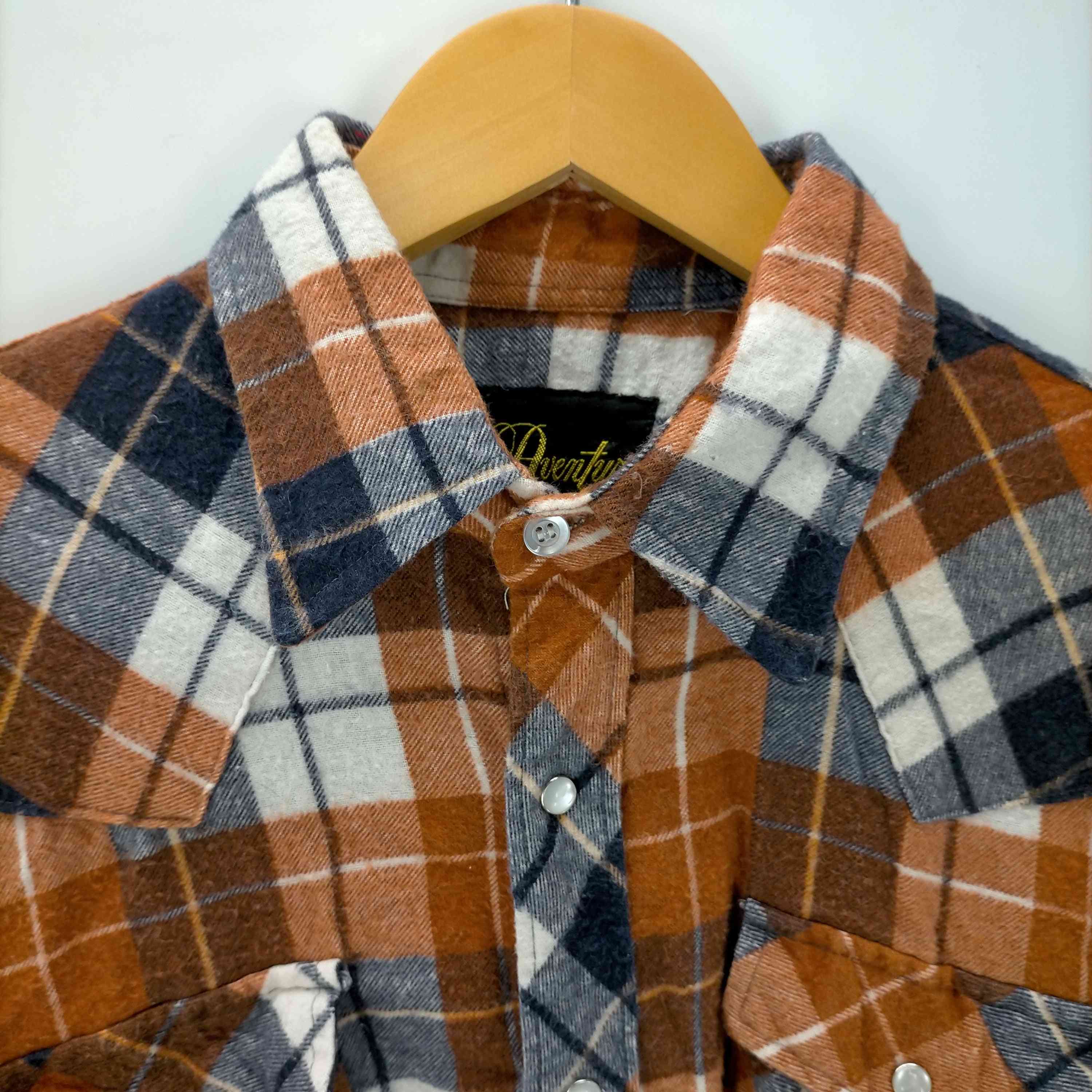 Russell(ラッセル)OUTDOORS MOSSY OAK BREAK UP CAMO SHIRT ロゴ刺繍 ツリーカモ シャツ 【中古】【ブランド古着バズストア】 Russell OUTDOORS MOSSY OAK ロゴ刺繍 ツリーカモシャツ