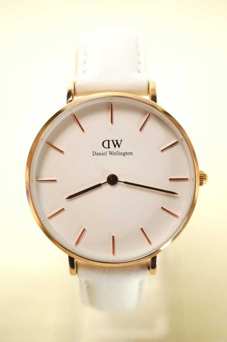 Daniel Wellington (ダニエルウェリントン) Classic Petite Bondi レディース 腕時計