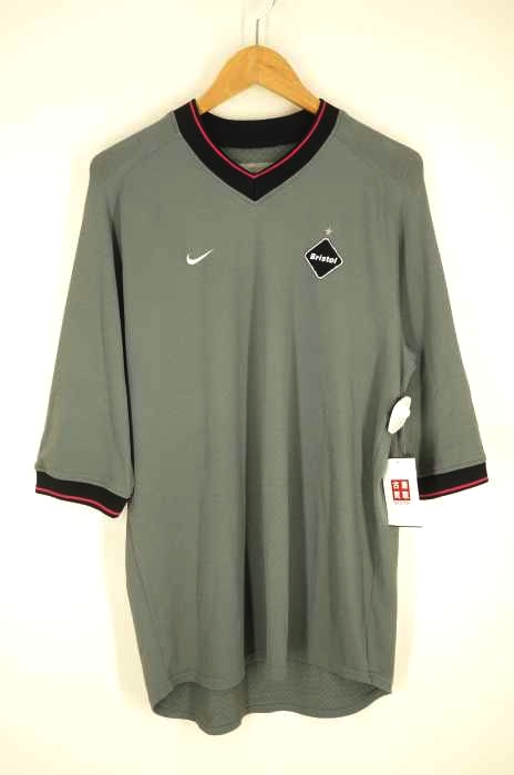 FC Real Bristol（エフシーレアルブリストル） Vネックゲームシャツ メンズ トップス