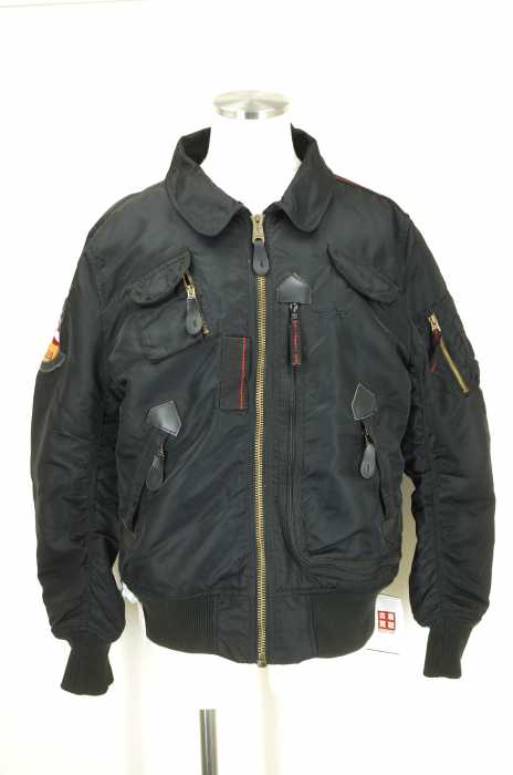 ALPHA INDUSTRIES （アルファインダストリーズ） ワッペン付きフライトジャケット メンズ アウター