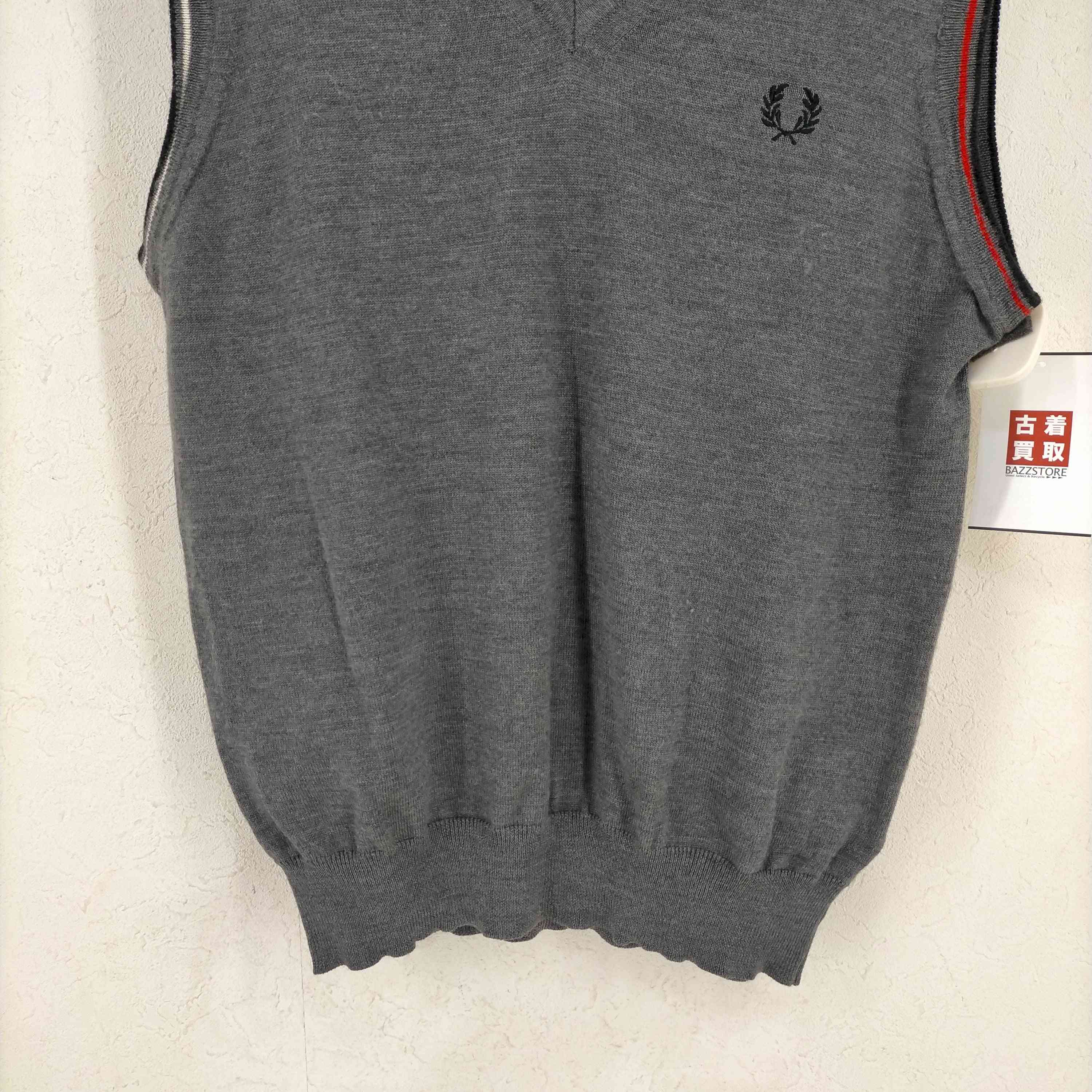 フレッドペリー ウールコットン 月桂樹 刺繍 ニットベスト ブラック