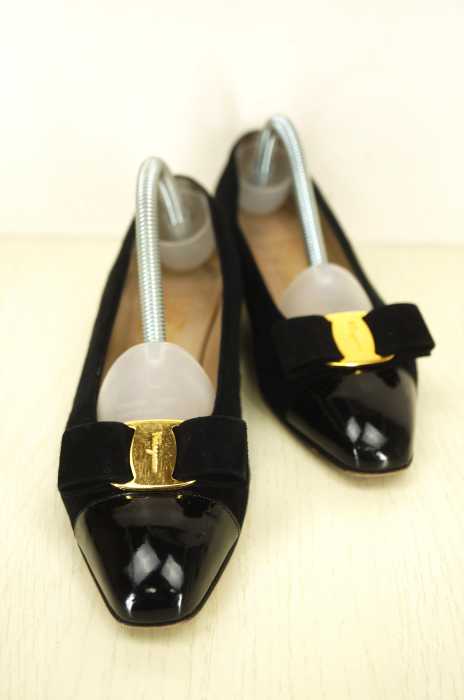 Salvatore Ferragamo (サルヴァトーレフェラガモ) エナメル スウェード レディース シューズ