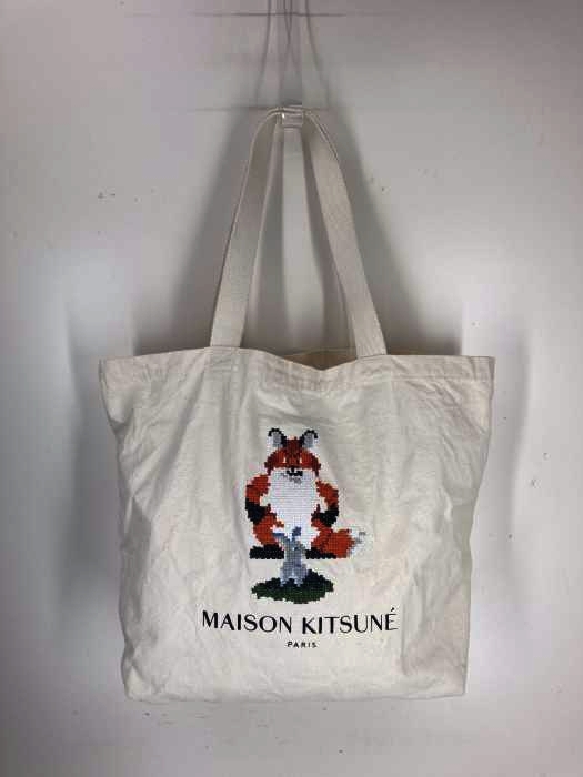 Maison Kitsuné 刺繍トートバッグ