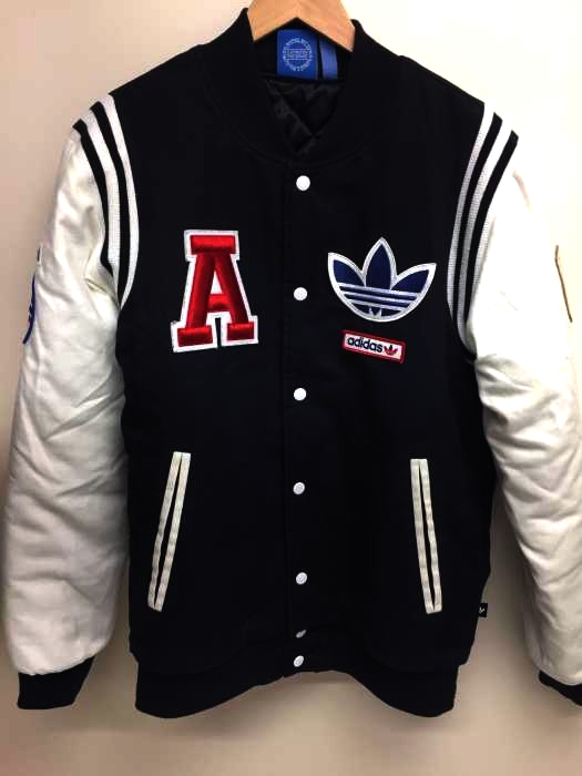 adidas Originals(アディダスオリジナルス) ワッペン スタジアム ジャケット メンズ アウター