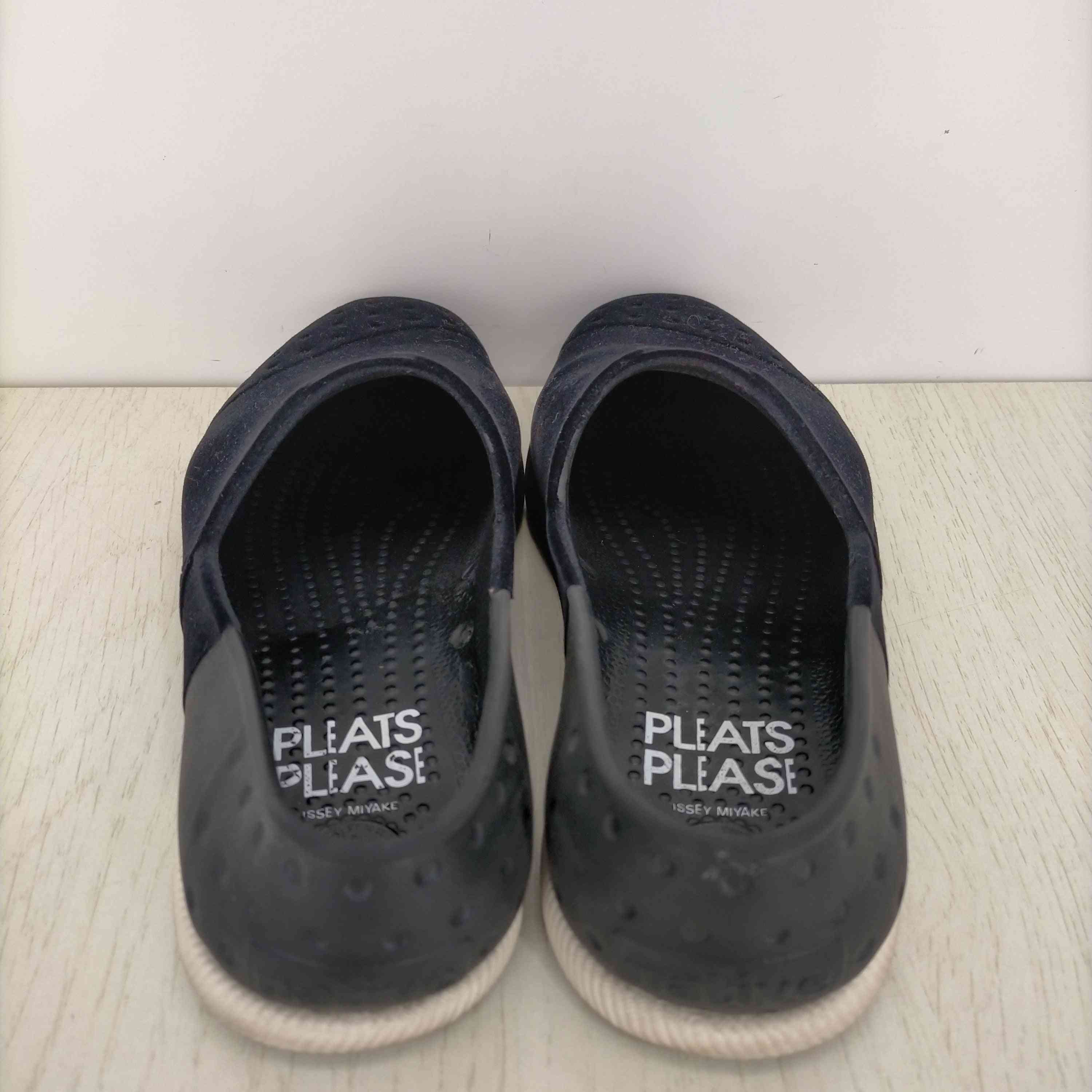 PLEATS PLEASE ISSEY MIYAKE(プリーツプリーズイッセイミヤケ 