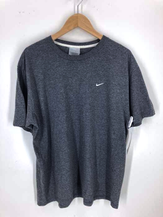 NIKE（ナイキ） スウォッシュ刺繍Tシャツ メンズ トップス