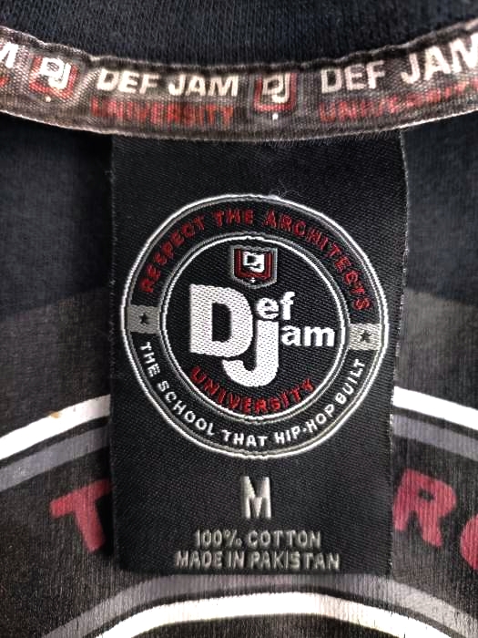 Def Jam(デフジャム)フロントロゴ プリントTシャツ 【中古】【ブランド古着バズストア】｜Def Jam｜店舗買取｜トップス＞Tシャツ