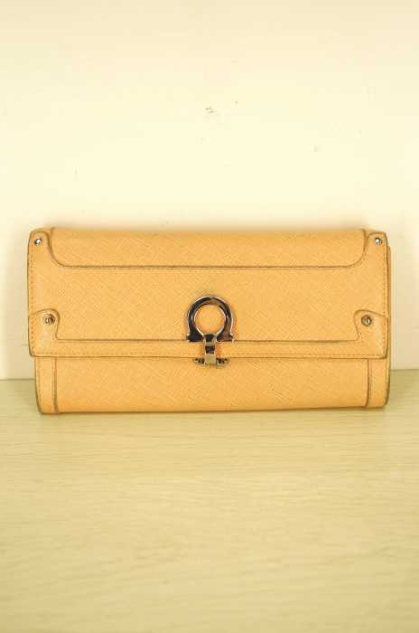 Salvatore Ferragamo（サルヴァトーレフェラガモ） レザー長財布 レディース 財布・ケース
