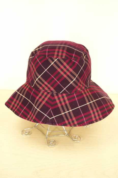 BURBERRY BLUE LABEL (バーバリーブルーレーベル) リバーシブル レディース 帽子