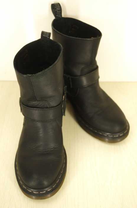 Dr.Martens （ドクターマーチン） AW006 ハーネス ブーツ レディース シューズ