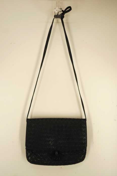 BOTTEGA VENETA（ボッテガヴェネタ） イントレショルダーバッグ レディース バッグ