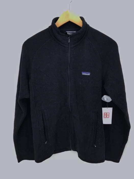 patagonia（パタゴニア） 黒 フリース メンズ トップス
