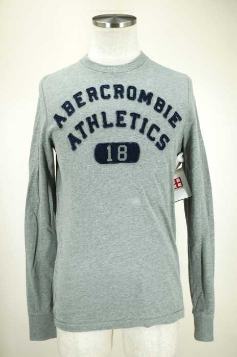 Abercrombie & Fitch （アバクロンビーアンドフィッチ） ロゴワッペンカットソー メンズ トップス