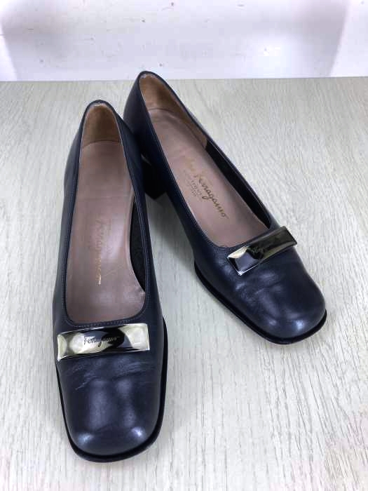 Salvatore Ferragamo(サルヴァトーレフェラガモ) レザー パンプス レディース シューズ