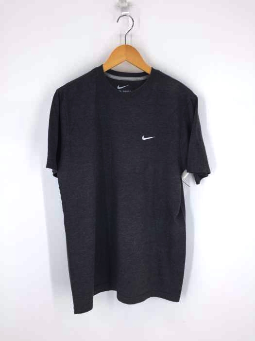 NIKE（ナイキ） スウォッシュ刺繍半袖Tシャツ メンズ トップス