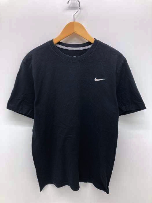 NIKE（ナイキ） スウォッシュ刺繍Tシャツ メンズ トップス