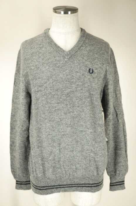 FRED PERRY （フレッドペリー） Vネック メンズ トップス