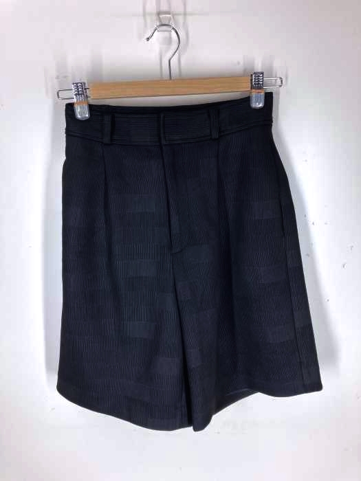 EMODA(エモダ) タックジャストウエストハーフパンツ レディース パンツ