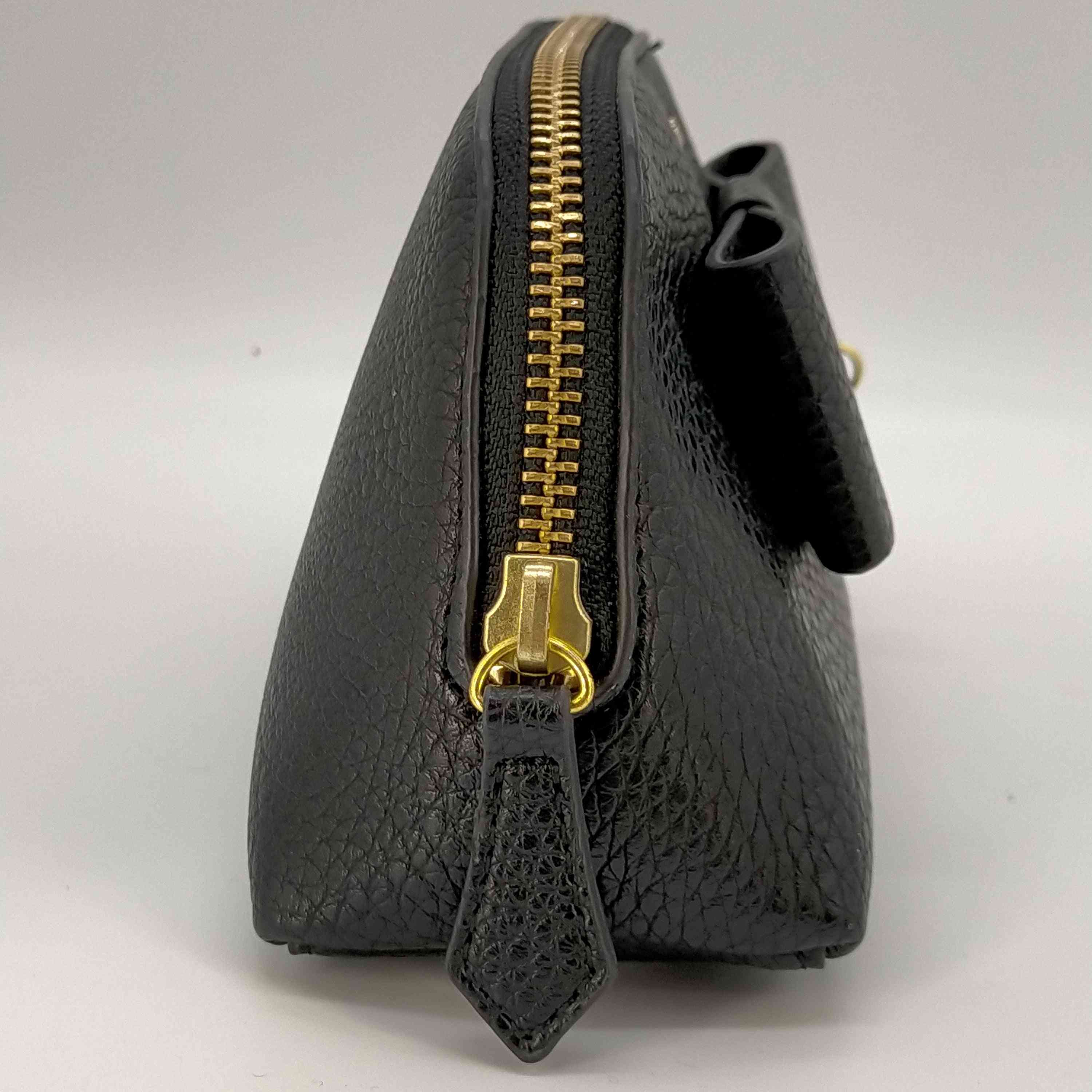 Samantha Vega(サマンサベガ)ビックリボンレザーポーチ 【中古】【ブランド古着バズストア】｜Samantha Vega｜店舗買取