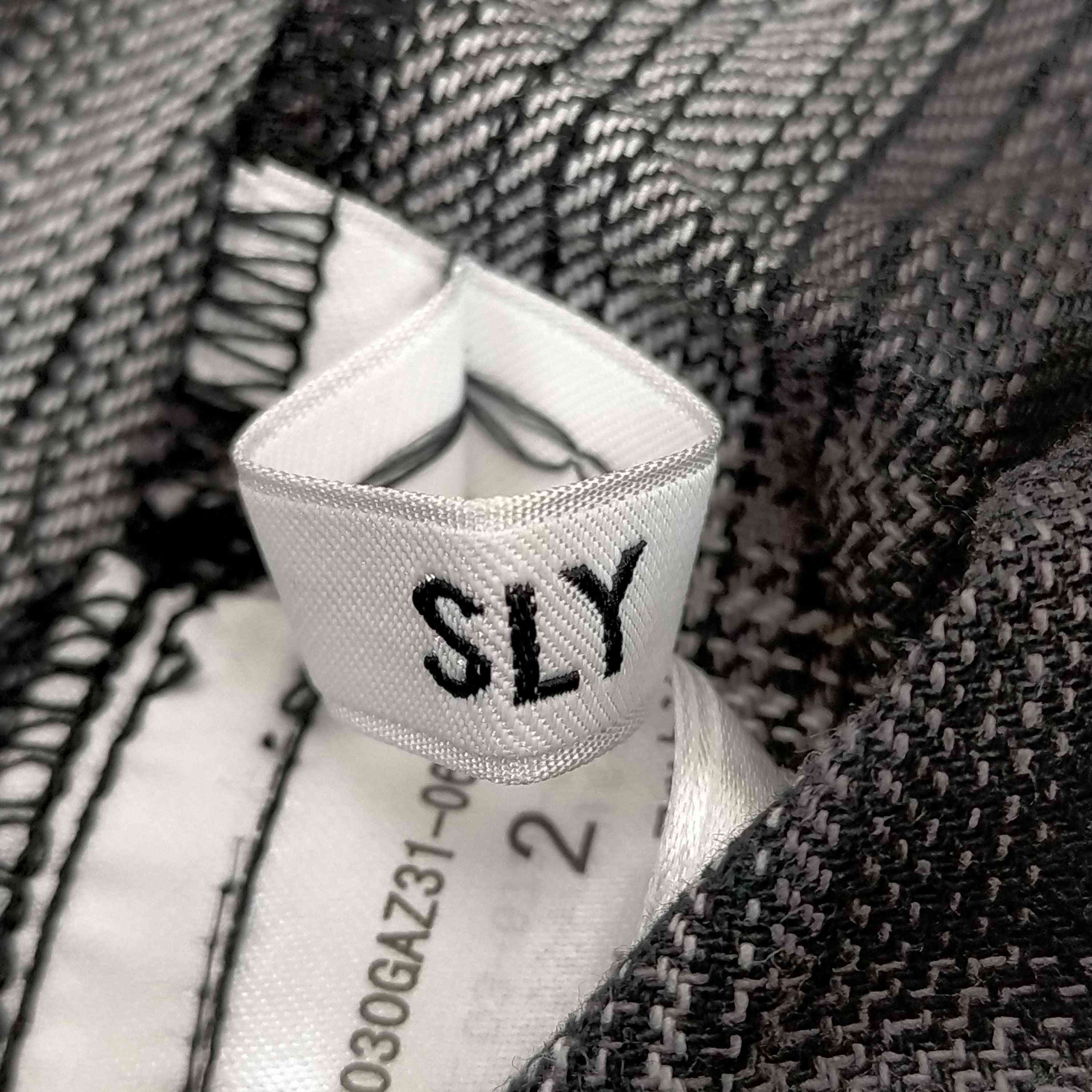 SLY(スライ)DAMAGE FLANNEL 2WAY スカート 【中古】【ブランド古着 