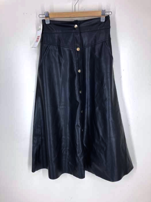 ZARA（ザラ） フェイクレザーフロントボタンスカート レディース スカート