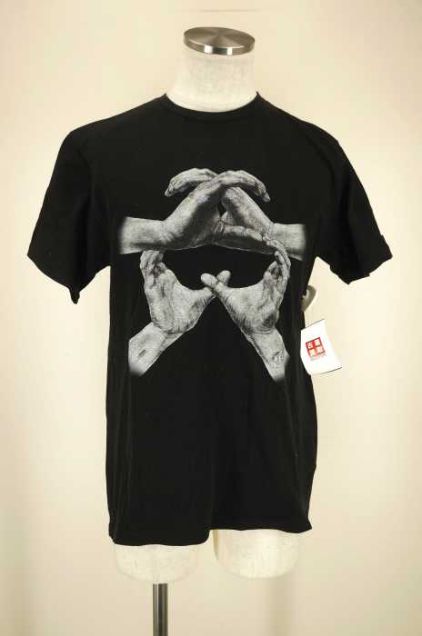 STUSSY×FRANK(ステューシー×フランク) CULT CLUB Daruma&Taku Obata Tee メンズ トップス