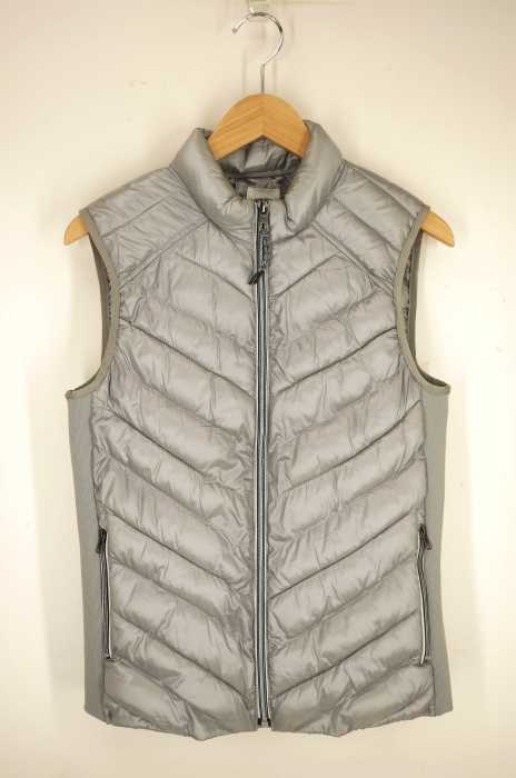 Gap ギャップ ダウンベスト レディース アウター ブランド古着買取販売バズストア Gap ギャップ ダウンベスト レディース アウター ブランド古着買取販売バズストア