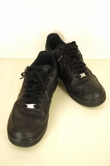 NIKE (ナイキ) AIR FORCE 1 07 メンズ シューズ
