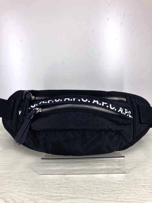 A.P.C.（アーペーセー） BANANE LUCILLE ボディバッグ メンズ バッグ