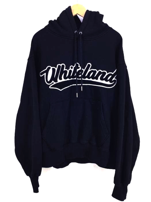 WHITELAND（ホワイトランド） フロントロゴビックシルエットプルオーバー メンズ トップス