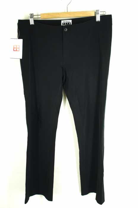 ISSEY MIYAKE FETE (イッセイミヤケ) 光沢 ストレッチ レディース パンツ