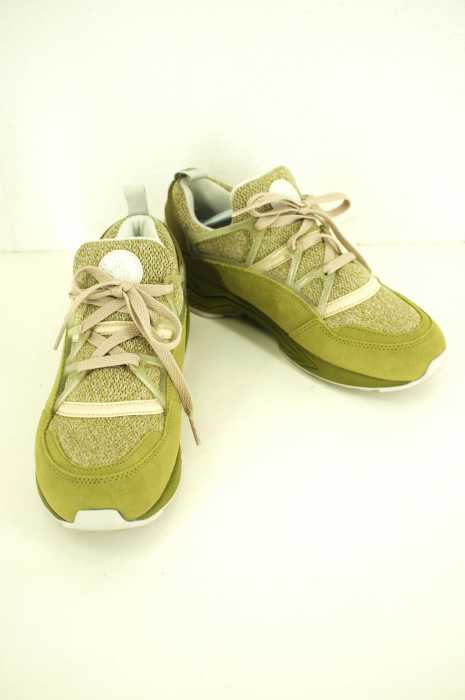 NIKE （ナイキ） AIR HUARACHE LIGHT エア ハラチ ライト レディース シューズ