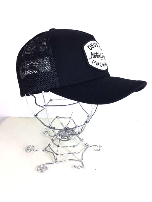 DEUS EX MACHINA（デウスエクスマキナ） VROD TRUCKER メッシュキャップ メンズ 帽子