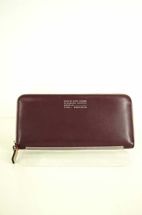Marc by Marc Jacobs （マークバイマークジェイコブス） ラウンドジップ レディース 財布・ケース