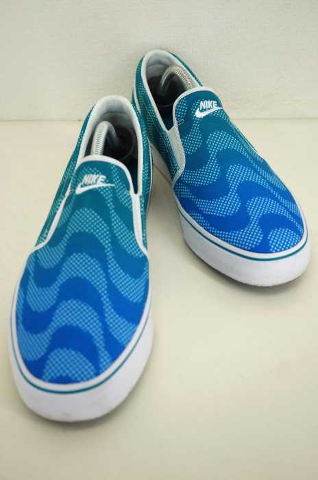NIKE （ナイキ） TOKI SLIP TXT PRINT 総柄スリッポン メンズ シューズ