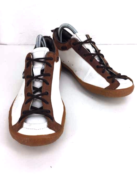 ROYAL ELASTICS（ロイヤルエラスティクス） レースアップレザーシューズ レディース シューズ