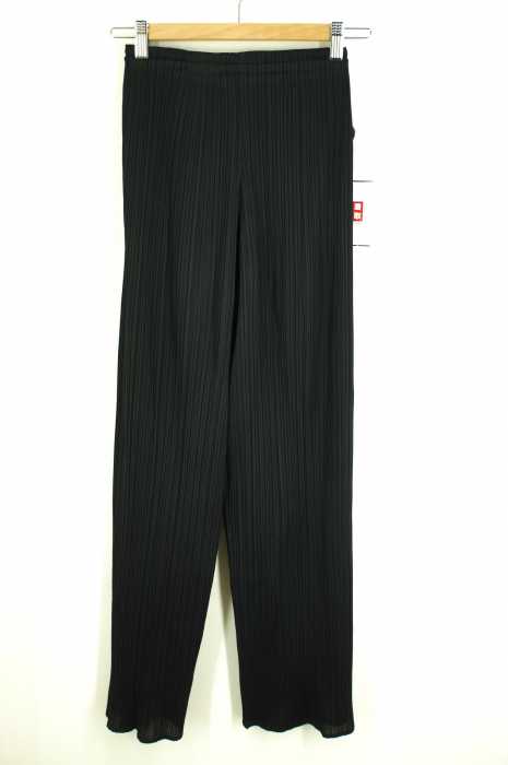 PLEATS PLEASE ISSEY MIYAKE （プリーツプリーズイッセイミヤケ） プリーツテーパードパンツ レディース パンツ