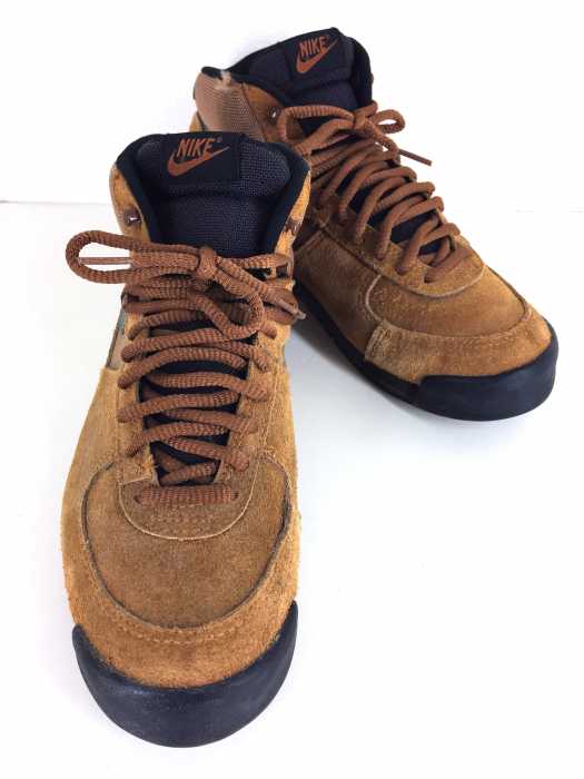 NIKE （ナイキ） AIR APPROACH MID 2.4 メンズ シューズ