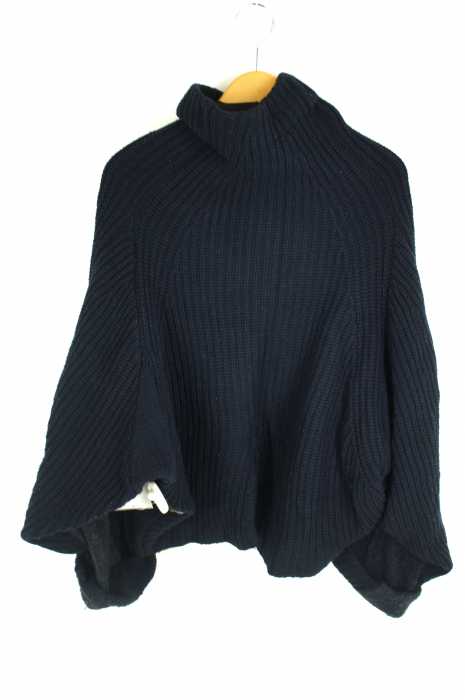 TOGA　PULLA　（トーガプルラ） タートルネック　ビックシルエット レディース トップス