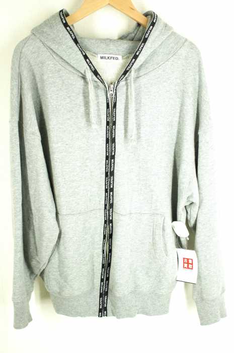 MILKFED. （ミルクフェド） LOGO TAPE BIG SWEAT ZIP HOODIE レディース トップス