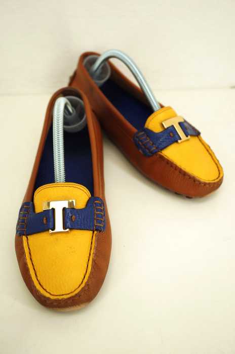 TORY BURCH（トリーバーチ） レザーローファーシューズ レディース シューズ