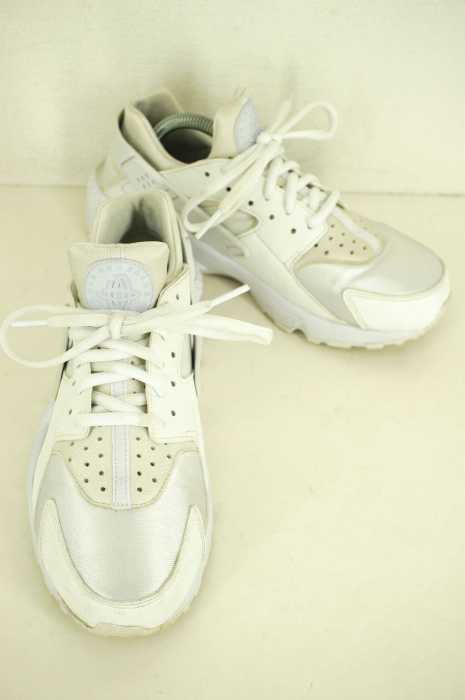 NIKE （ナイキ） AIR HUARACHE レディース シューズ