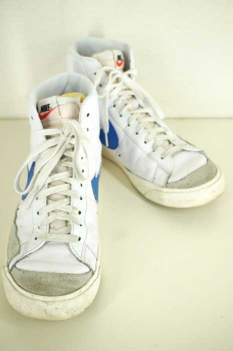 NIKE （ナイキ） BLAZER MID 77 VNTG メンズ シューズ