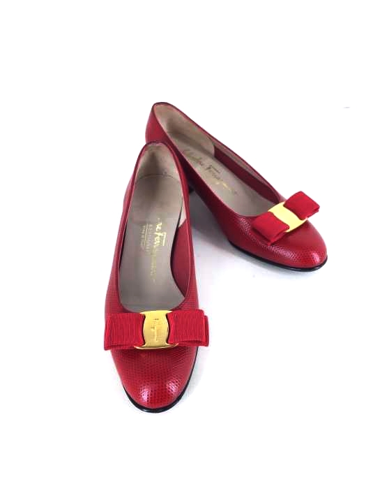 Salvatore Ferragamo（サルヴァトーレフェラガモ） ヴァラ パンプス レディース シューズ