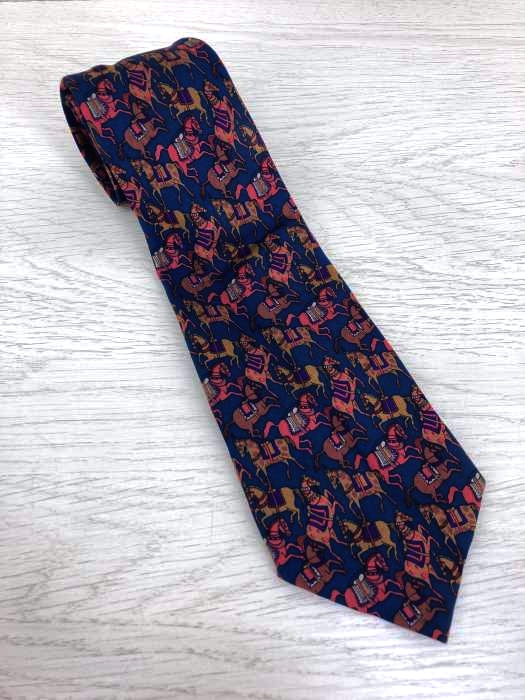 Salvatore Ferragamo（サルヴァトーレフェラガモ） 総柄シルクネクタイ メンズ ファッション雑貨