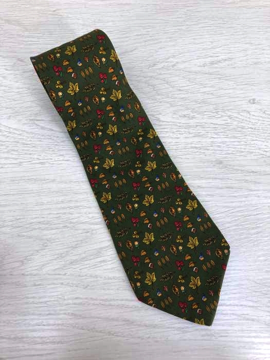 Salvatore Ferragamo（サルヴァトーレフェラガモ） 総柄シルクネクタイ メンズ ファッション雑貨