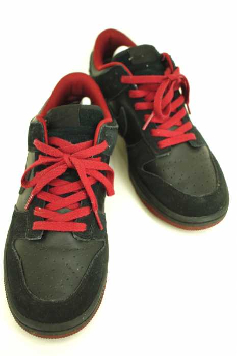 NIKE （ナイキ） AIR FORCE ローカットスニーカー メンズ シューズ