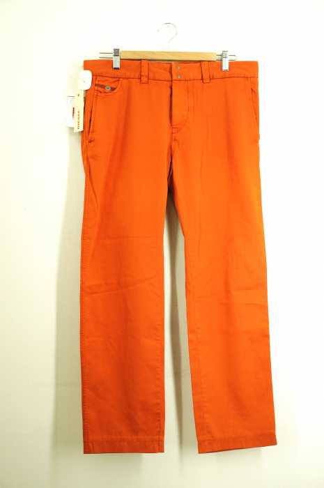 DIESEL （ディーゼル） CHI REGS SLIM FIT ボタンフライチノパンツ メンズ パンツ
