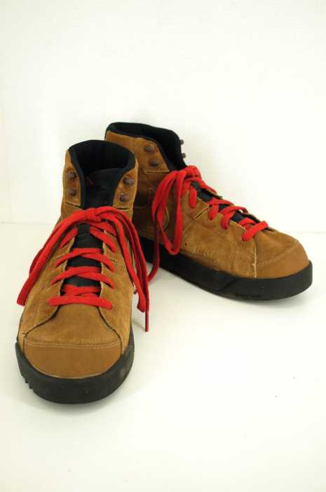 NIKE （ナイキ） BLAZER ACG MID ACG スウェードスニーカー メンズ シューズ